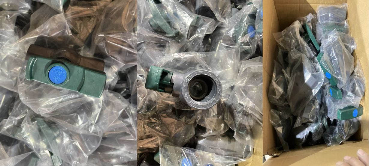Dark Green Handle PVC Female Thread Octagonal Ball Valve Packaging